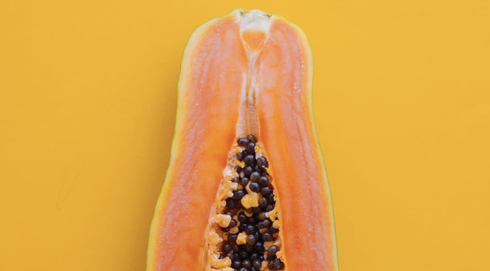 Image of a sliced papaya