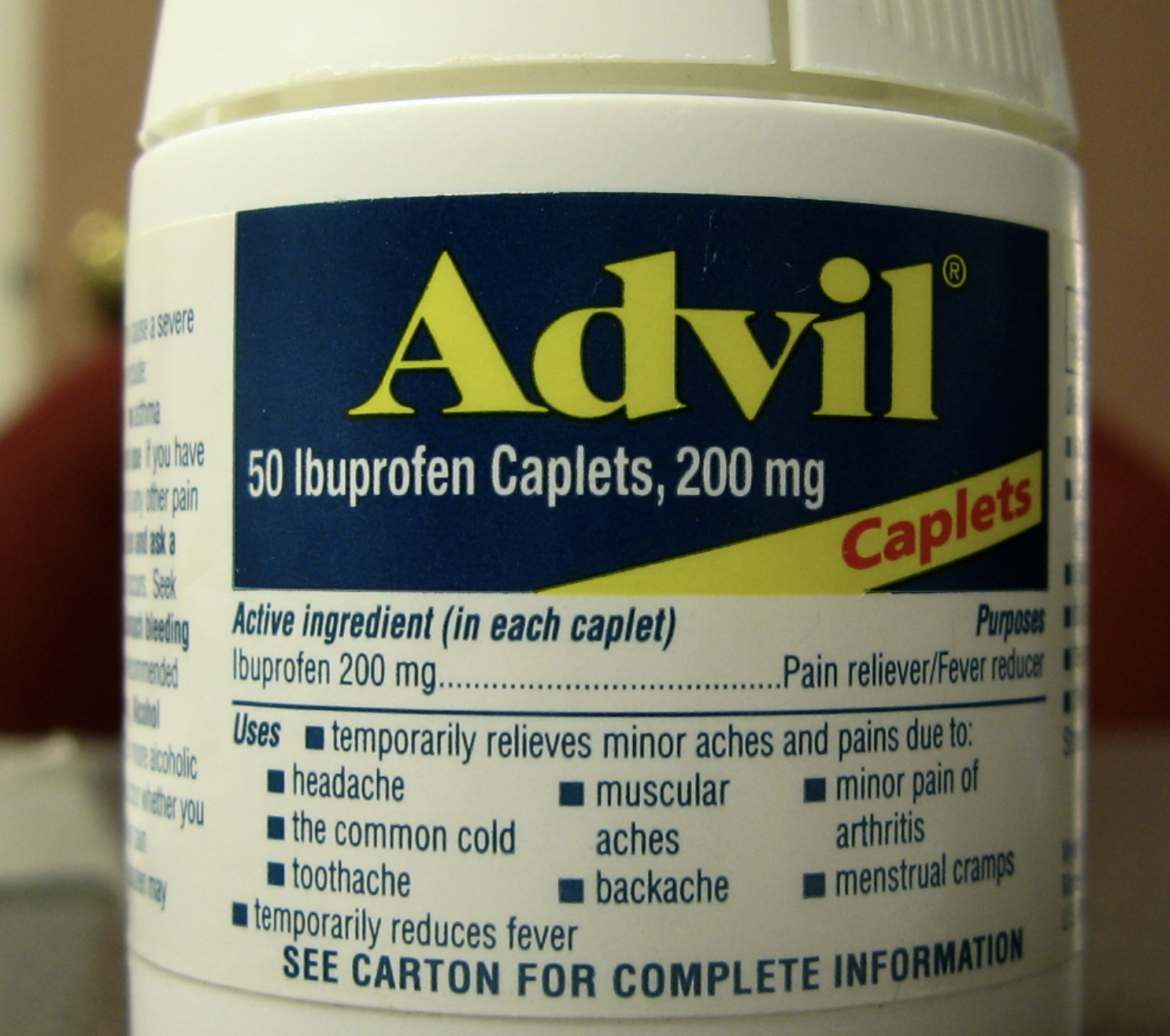 A bottle of Advil 50 lbuprofen Caplets