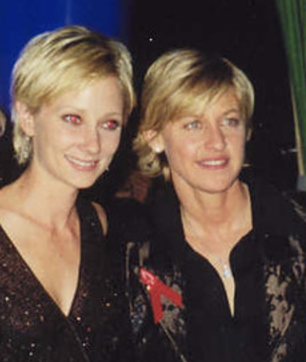 Ellen DeGeneres, right, and Anne Heche