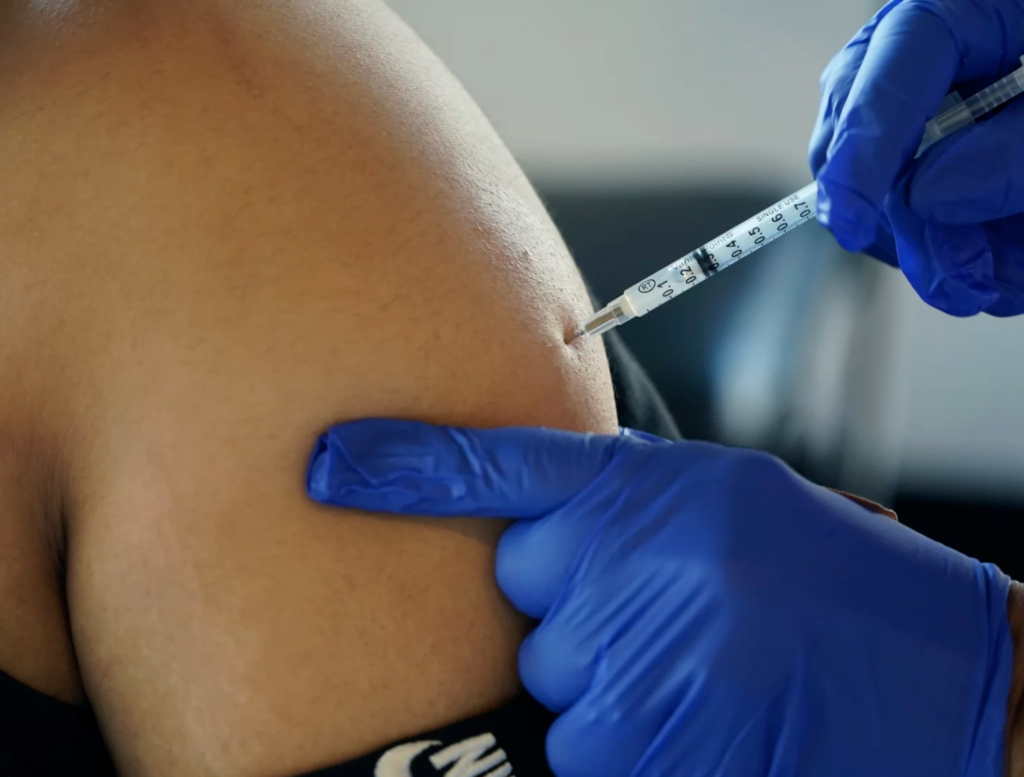 Omicron boosters: Do I need one, and if so, when? - Headline Health