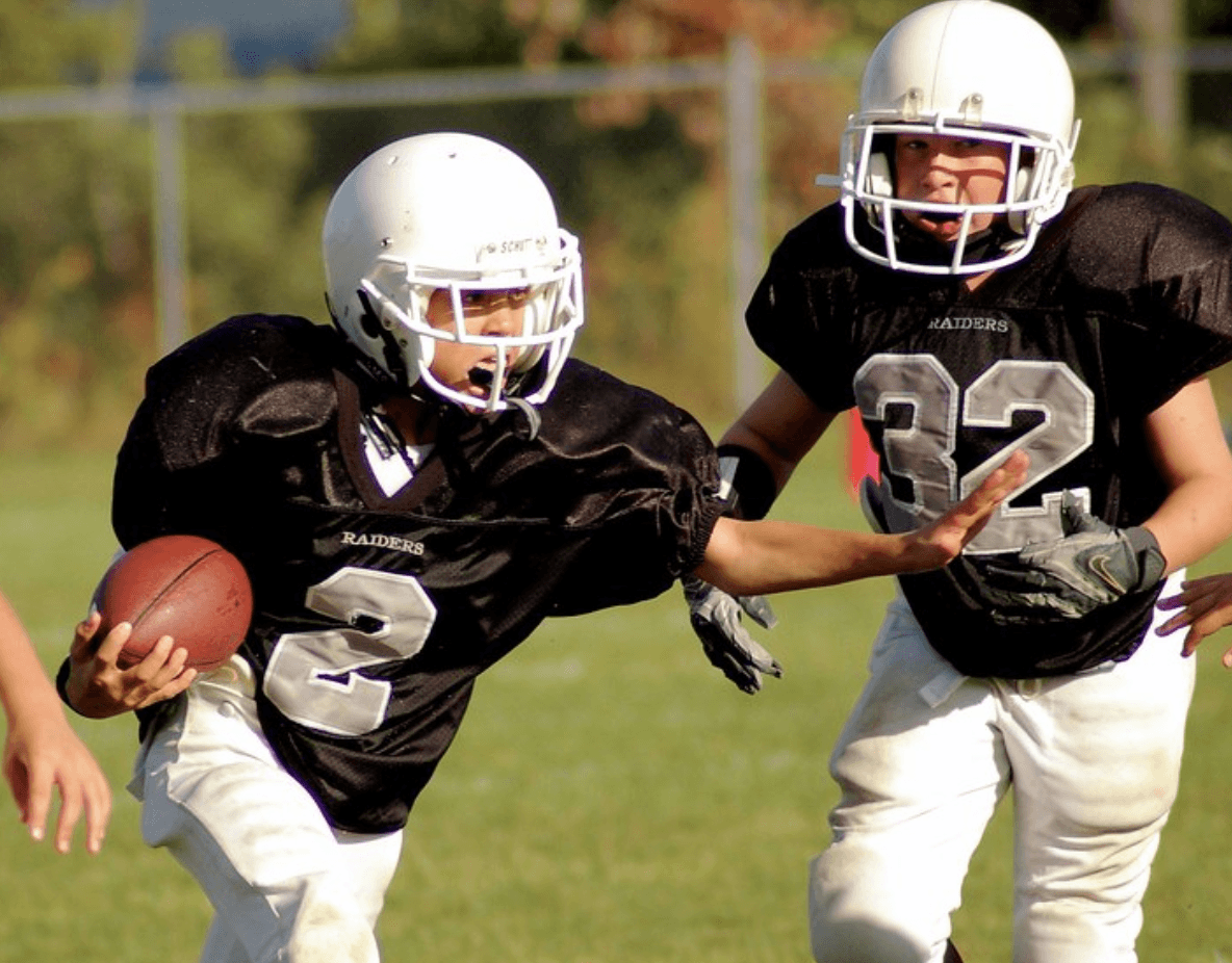 YOUTH FOOTBALL PLAYERS